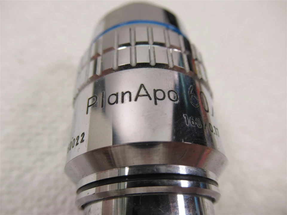 Nikon PlanApo 60x 1.40 Oil Microscope Objective Lens 160mm Apochromatic - Image 2 of 4