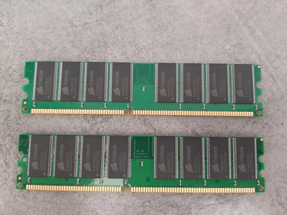 2x 1GB (2GB) RAM DDR1 400MHz PC3200 Corsair ValueSelect 🚩 NON TESTATA 🚩 - Immagine 2 di 2