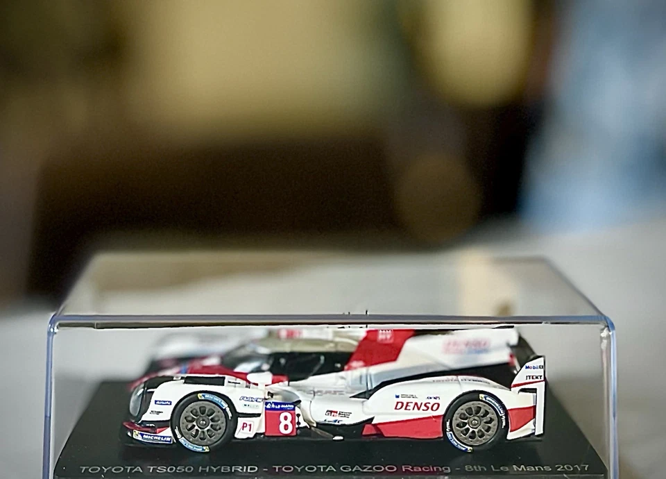 Toyota Gazoo Racing 8TS050 Hybrid 2017 WEC LeMans Win 1/43 DieCast Car Sealed - Image 3 of 4