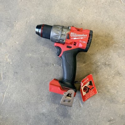 Milwaukee 2904-20 M18 FUEL 1/2'' Hammer Drill/Driver (Tool only) *NO HANDLE*