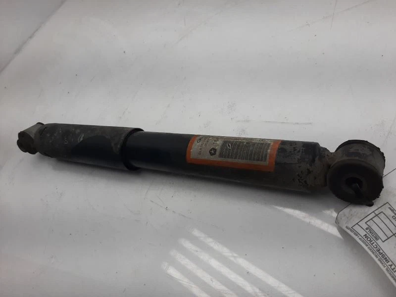 Amortiguador delantero del puntal del lado del conductor Chrysler Aspen 2007 furgoneta OEM  Foto 4 de 4
