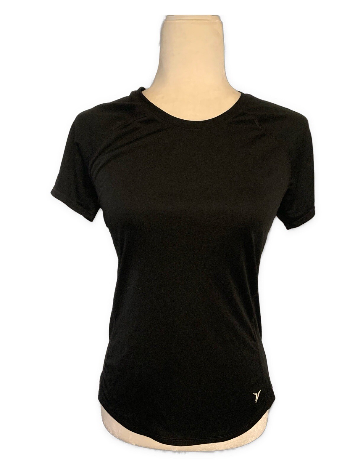 Old Navy Solid Black Active Semi Fitted Shirt Sle… - image 1