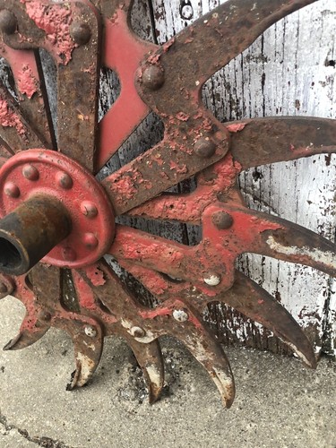 Metal Rotary Blade Rustic Red Orange Tiller Hoe Wheel 20" Farmhouse Garden - Picture 3 of 10