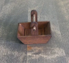 Dollhouse Miniature 1:12 Scale Vegetable Carrier  #5320