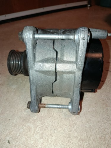 VW Lichtmaschine 120A Golf 3 VR6 Gebraucht Funktionsfähig