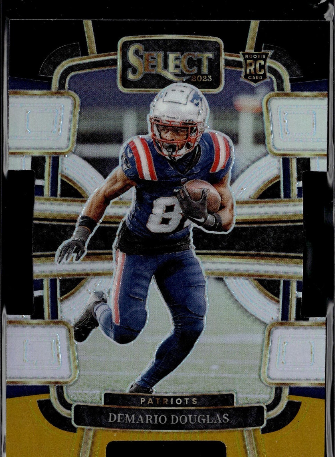 2023 Panini Select #68 Demario Douglas Black and Gold Prizms Die Cuts
