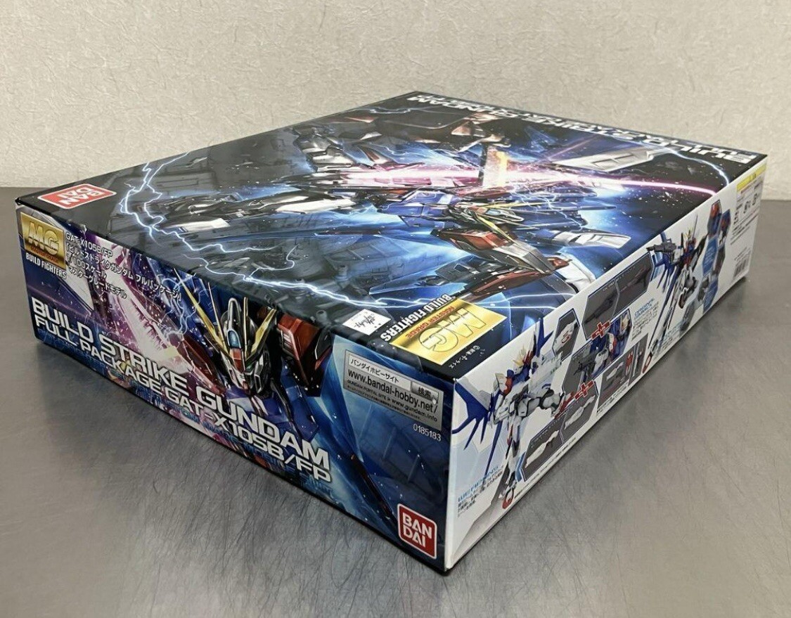 BANDAI MG Build Strike Gundam Full Package 1/100 Model Kit Bandai