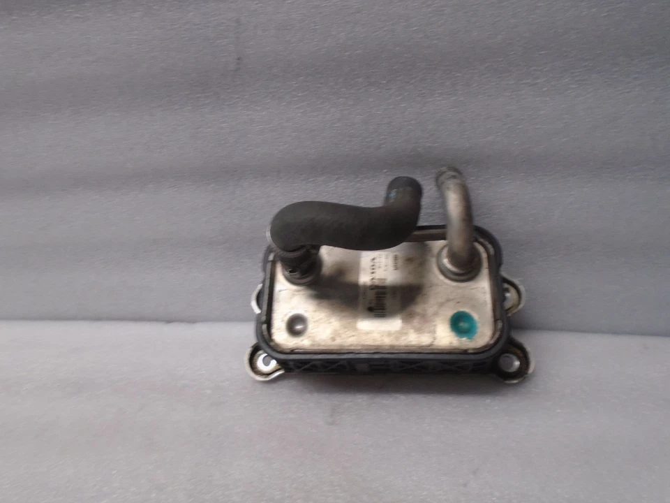 2001-2009 Volvo S60 Engine Oil Cooler 8677974 OEM DK711163 - Image 2 of 4