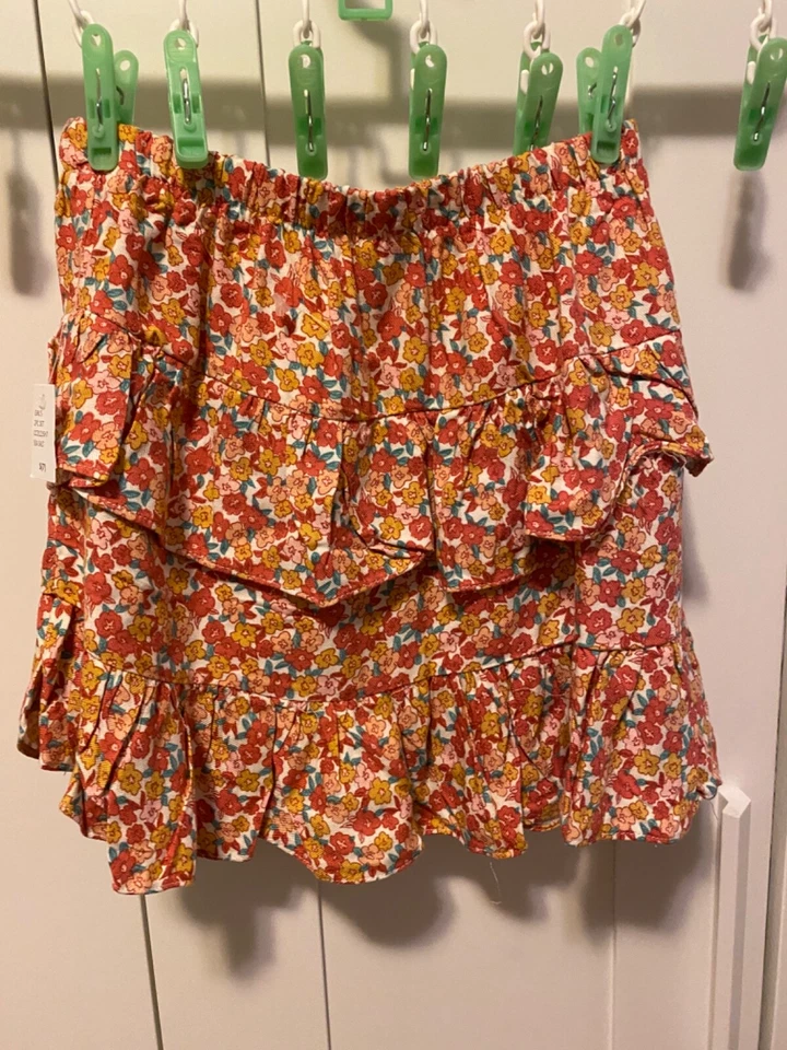 Falda Corta Jessica Simpson Niñas Volantes En Niveles Talla S/7 Roja/Naranja Floral Nueva Sin Etiquetas Foto 4 de 4