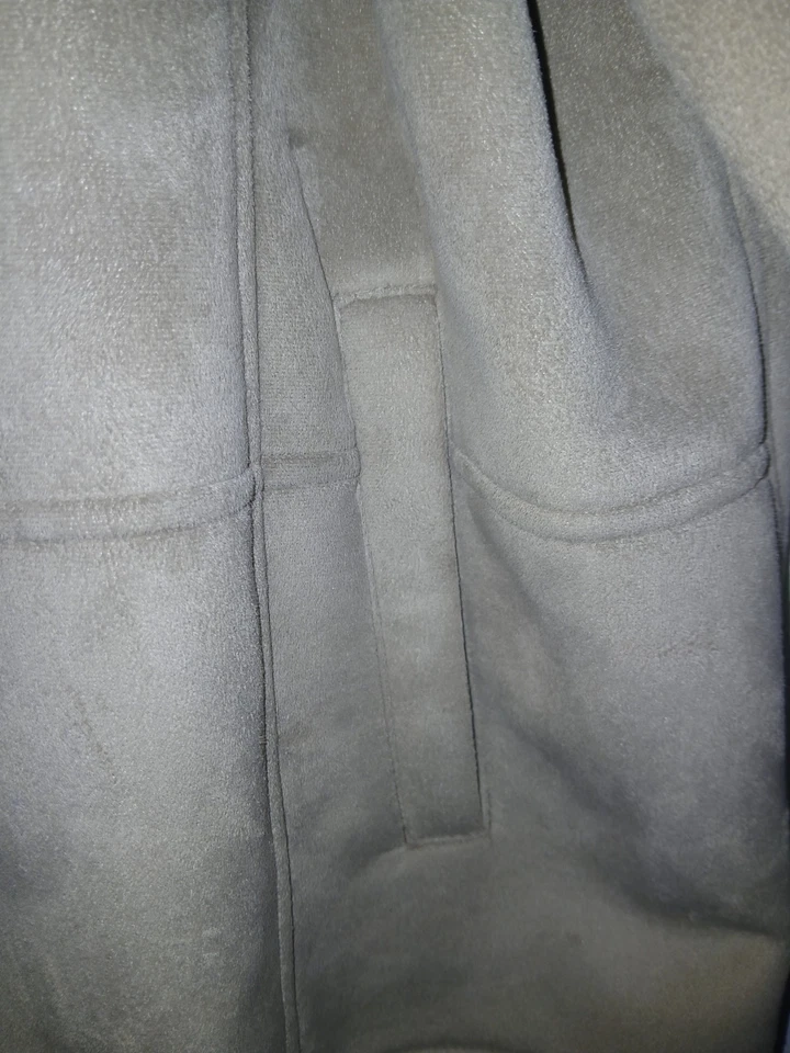 Alfred Dunner Classy Collection Soft Stunning Women Faux Suede And Sheep Fur 19" - Image 4 of 4