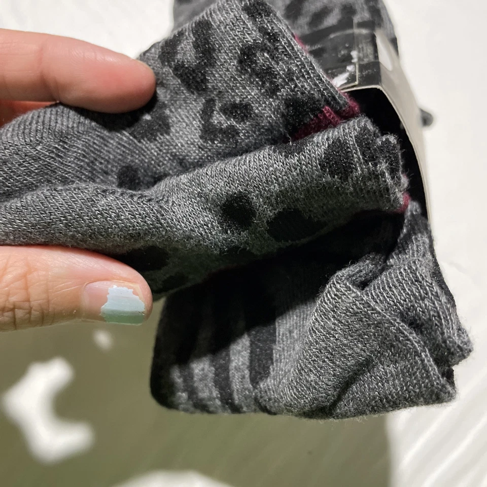 Nicole Miller 3 Pairs Ankle Socks Variety colors - Shoe Size 4-10 - Image 4 of 4