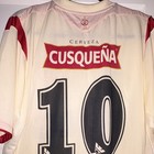 Umbro Universitario de Deportes Soccer Jersey #10 Cusqueña White/Red LG — photo 3