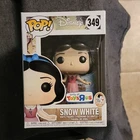 Funko Pop! Vinyl Snow White Toys R Us Exclusive #349 Disney Animation Figure