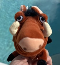 THE DISNEY STORE BEANIE BEAN BAG PLUSH THE LION KING PUMBA