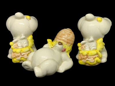Vintage Trio Quon Quon Anthropomorphic Bears In Honey And Bees. Japan 103