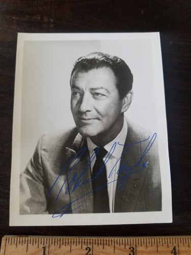 1961 Robert Taylor Movie Star Vintage Signed Photograph - Picture 1 of 3