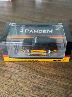 INNO64 BMW M3 (E30) 1989 1:64 Black Diecast Car Diecast Con Madrid w/ Case
