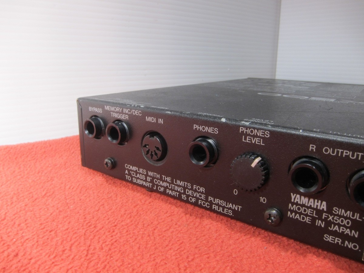 Yamaha FX500 Multi Effects Processor Guitar Effect w/ AC Adapter