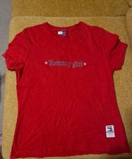 Vntg 90's  Tommy Hilfiger *TOMMY GIRL* Red T-Shirt Size M Made In USA 🇺🇸 