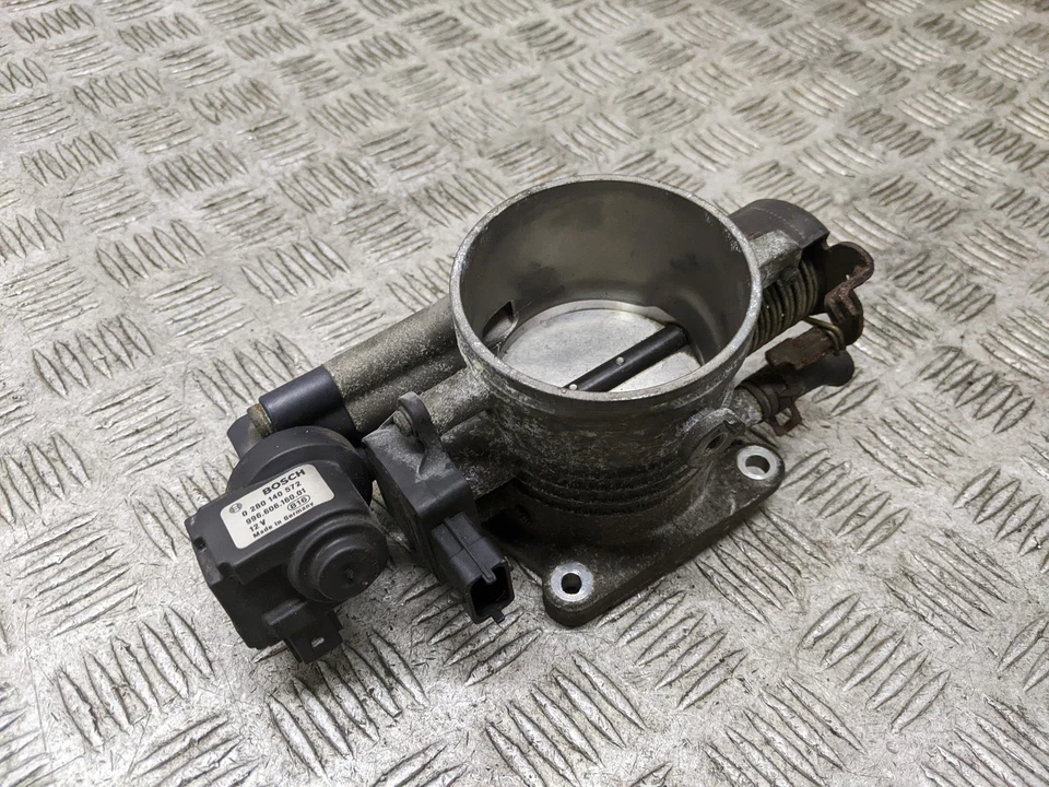 Porsche Boxster 986 1996-1999 2.5 M96.20 carrocería del acelerador 99660616001 Foto 4 de 4