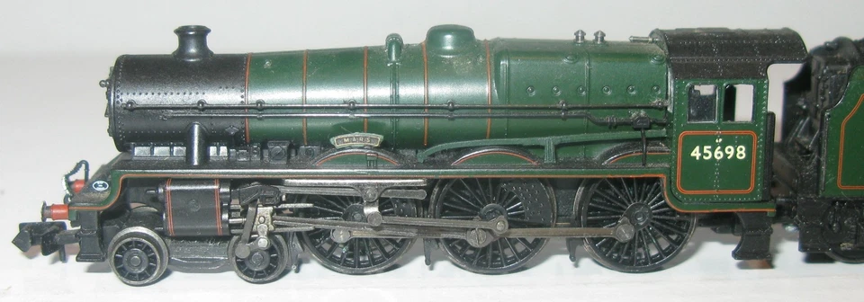 Graham Farish N 372-478 BR Lined Green Class 6P Jubilee 45698 Mars 6DCC Ready - Image 2 of 4
