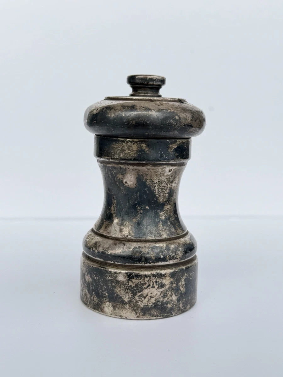 Tiffany & Co. 1900-1940 Antique US Sterling Silver Salt & Pepper
