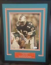Dan Marino Rookie Cards and Autograph Memorabilia Guide 44