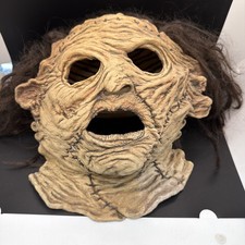 Authentic THE TEXAS CHAINSAW MASSACRE 3D Leatherface Mask NEW Missing Tag