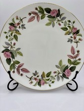 Vintage Decorative Ceramic Plate Hathaway Rose | Wedgwood Bone China