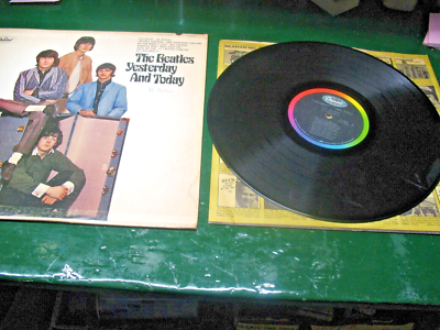 THE BEATLES YESTERDAY AND TODAY CAPITOL T 2553 MONO ALBUM ORIG