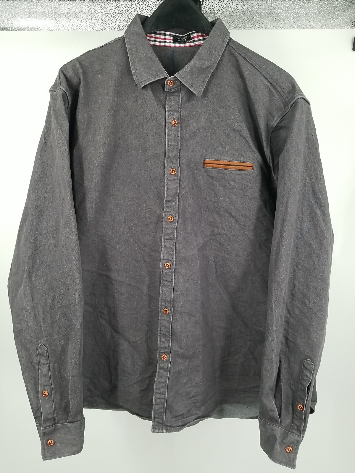 Coofandy Mens Size XL Long Sleeve Button Up Denim Gray Wood Button Shirt
