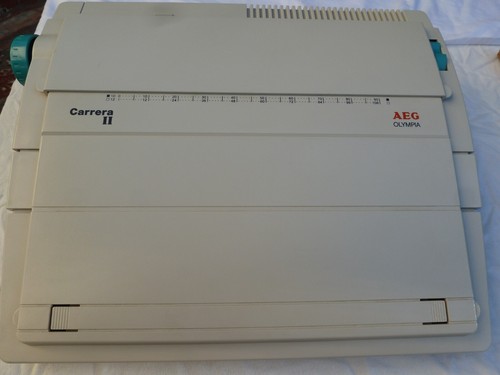 Aeg Olympia macchina da scrivere elettronica Carrera 2 MD perfettamente funziona - Foto 18 di 18