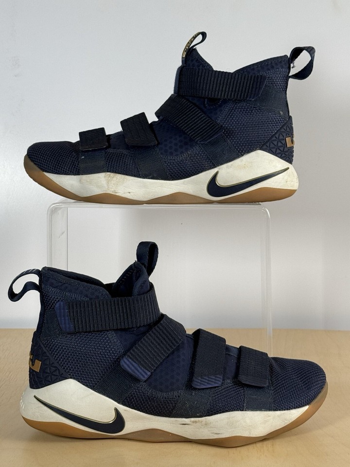 Nike Lebron Soldier Mens 9.5 Cavs Blue White Gold Basketball Sneaker