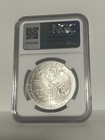 Foto 2 di 2