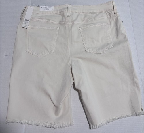 CHICO'S So Slimming Girlfriend Denim Shorts Raw Hem White Cream Sz 1.5 US 10 NWT - Picture 4 of 11