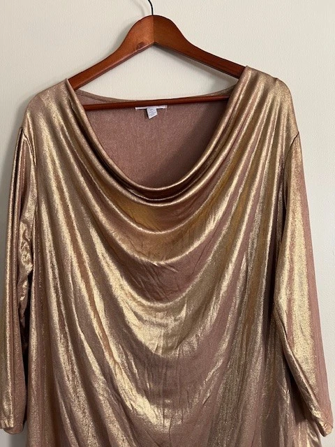 Roz & Ali 衬衫 2X Plus 金色闪亮圆领派对晚会弹力针织上衣 — 第 2/4 张图片