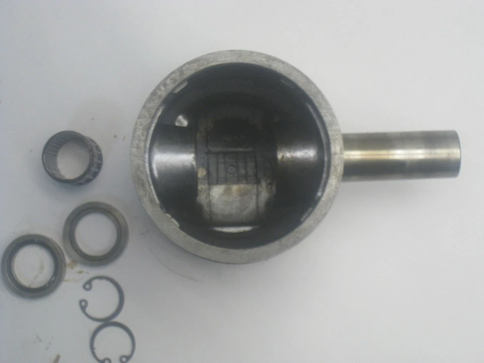 1968 POLARIS SNOWMOBILE JLO ROCKWELL 372CC 13721 MOTOR PISTON - Image 4 of 4