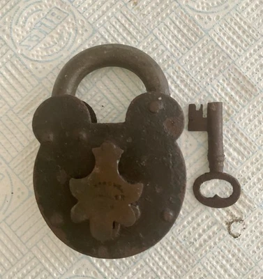 Antique Heavy Iron Padlock & Key Featuring A Distinct Brass Keyhole Cover - Image 1 of 4