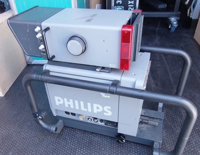 1 PHILIPS ODER BTS TRIAX LEMO STUDIOKAMERA + 7''- SUCHER LDK10