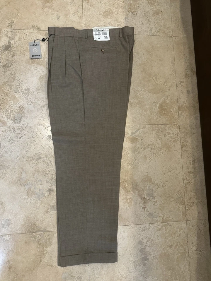 Pantalón de vestir clásico ALFANI PARA HOMBRE 38 W X 30 L 100 % lana color topo NUEVO CON ETIQUETAS NUEVO Foto 3 de 4