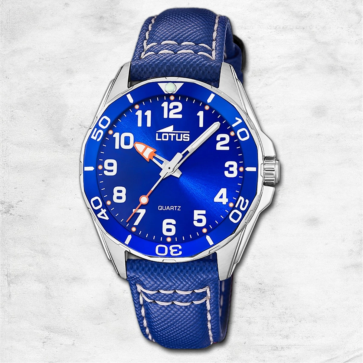Lotus Orologio Uomo Cronografo Al Quarzo - Cassa Acciaio, Quadrante Bianco E Cinturino In Gomma Blu, 18189/1