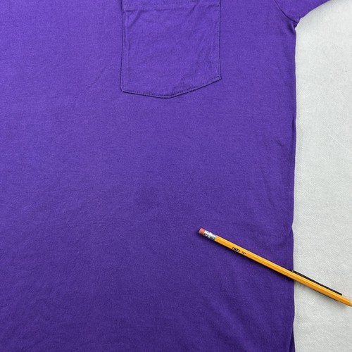 vintage 80s BLANK PURPLE POCKET T-Shirt M/L single stitch fruit of the loom soft - Picture 8 of 10