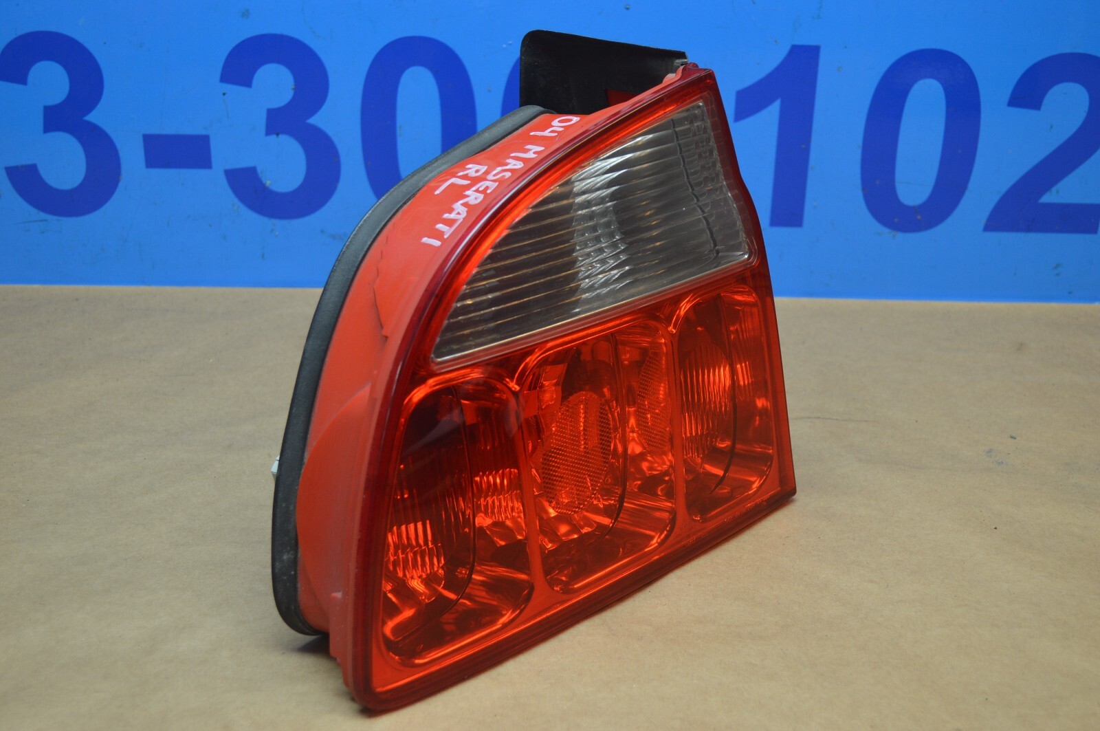 2004 M138 MASERATI GT REAR LEFT DRIVER SIDE TAILLIGHT ASSEMBLY 195846