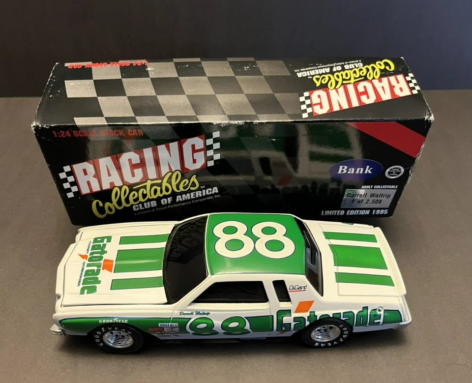 Banco de coches DARRELL WALTRIP #88 Gatorade 1980 Monte Carlo 1/24 RCCA #/2508 Foto 2 de 4