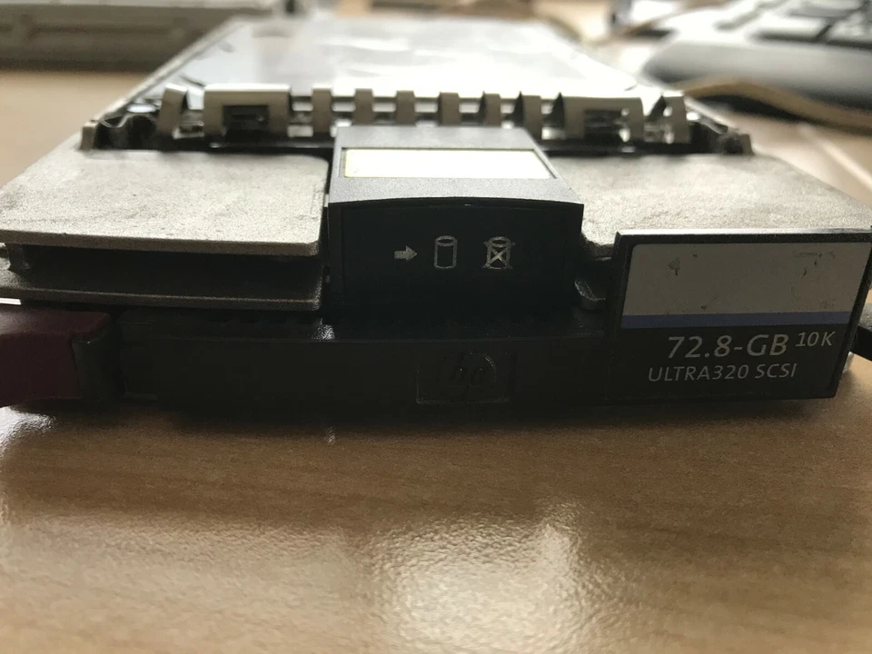 Hitachi Ultrastar hard drive 146GB 147GB HUS153014VL3800 15K U320 SCSI SCA-2 - Image 3 of 3