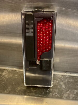 Spender mit 1000 Kirschgeschmack Crush Kugeln