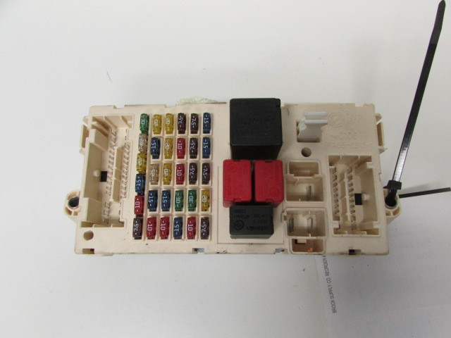 Maserati Quattroporte, Dashboard Fuse Box Control Unit, Used, P/N 209876