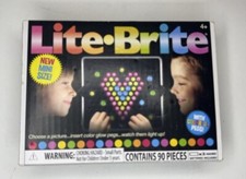 Hasbro Lite Brite Mini, Light Up Drawing Board 90 Pieces Colorful Toy Glow Peg