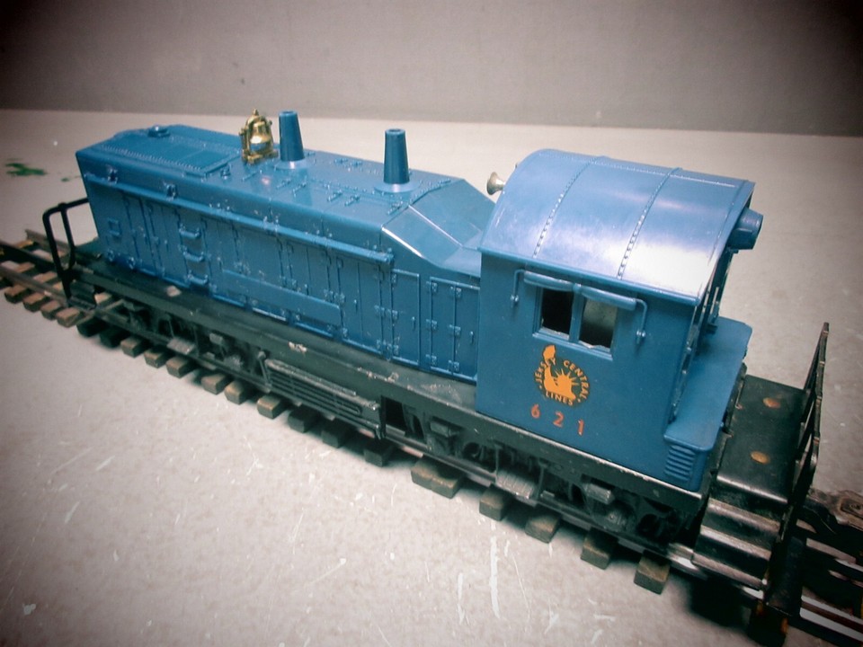 Lionel Postwar 621 Jersey Central NW2 Diesel Switcher TESTED
