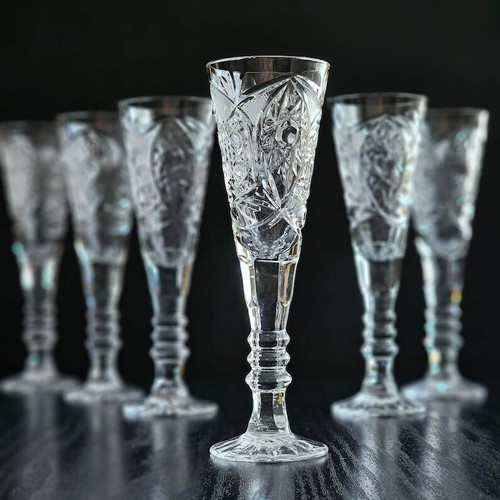 1.7 oz (50 ml) Vintage Crystal Handmade Vodka Sherry Shot Glasses, Set of 6 - Picture 2 of 7